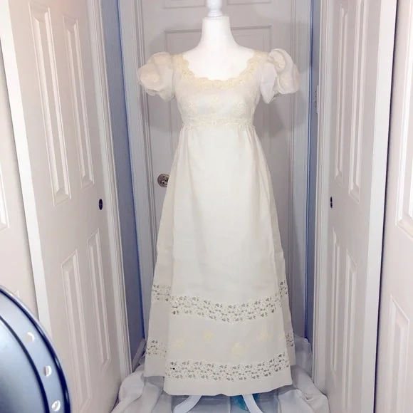 knee length dresses for ladies Wedding Ivory Irish Lace Dress